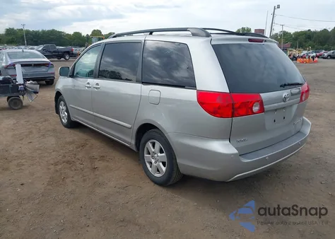 2010 Toyota Sienna Xle from USA, damaged, VIN 5TDYK4CC2AS296082